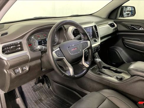 Used 2019 GMC Acadia SLT FWD image 18