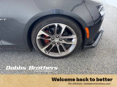 Used 2017 Chevrolet Camaro SS w/ 50th Anniversary Edition RWD image 10