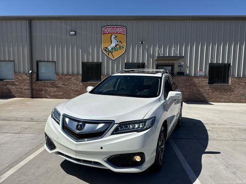 Used 2017 Acura RDX FWD w/ Advance Package image 3