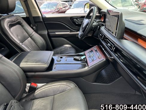Used 2022 Lincoln Aviator Grand Touring w/ Elements Package Plus AWD/4WD image 26