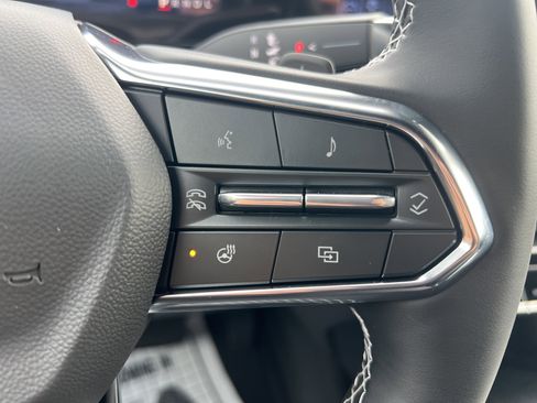 New 2026 Chevrolet Traverse LT image 21