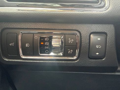 Used 2023 Lincoln Navigator Reserve AWD/4WD image 34