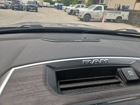 Used 2025 RAM 1500 Laramie w/ Laramie Southwest Edition AWD/4WD image 30