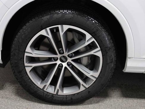 New 2026 Audi Q7 2.0T Premium image 45