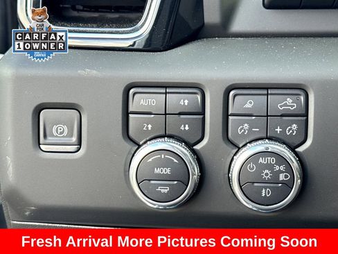 Used 2025 GMC Sierra 2500 Denali w/ Denali Reserve Package image 15
