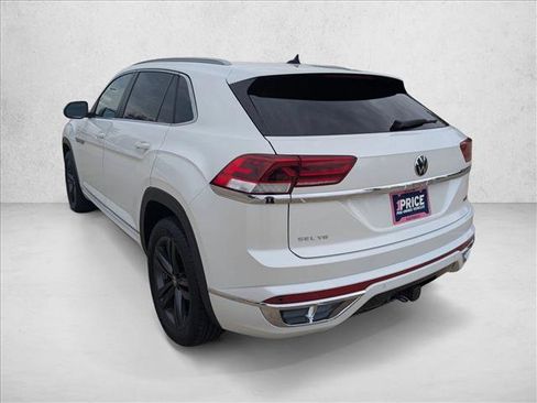 Used 2022 Volkswagen Atlas Cross Sport SEL R-Line image 8