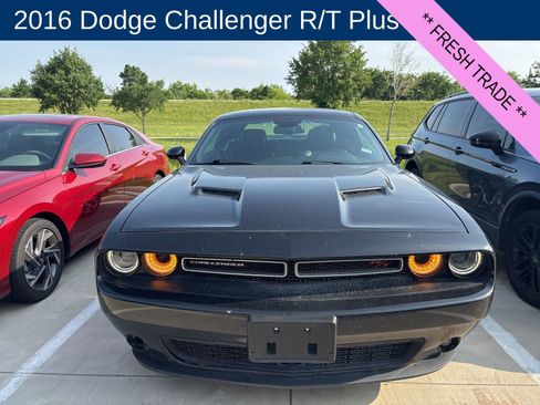 Used 2016 Dodge Challenger R/T Plus RWD image 2