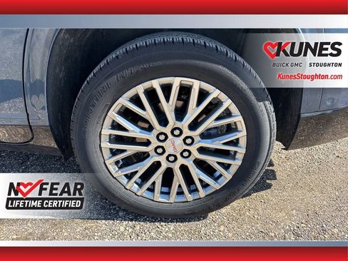 Used 2025 GMC Acadia Denali w/ Super Cruise Package AWD/4WD image 18