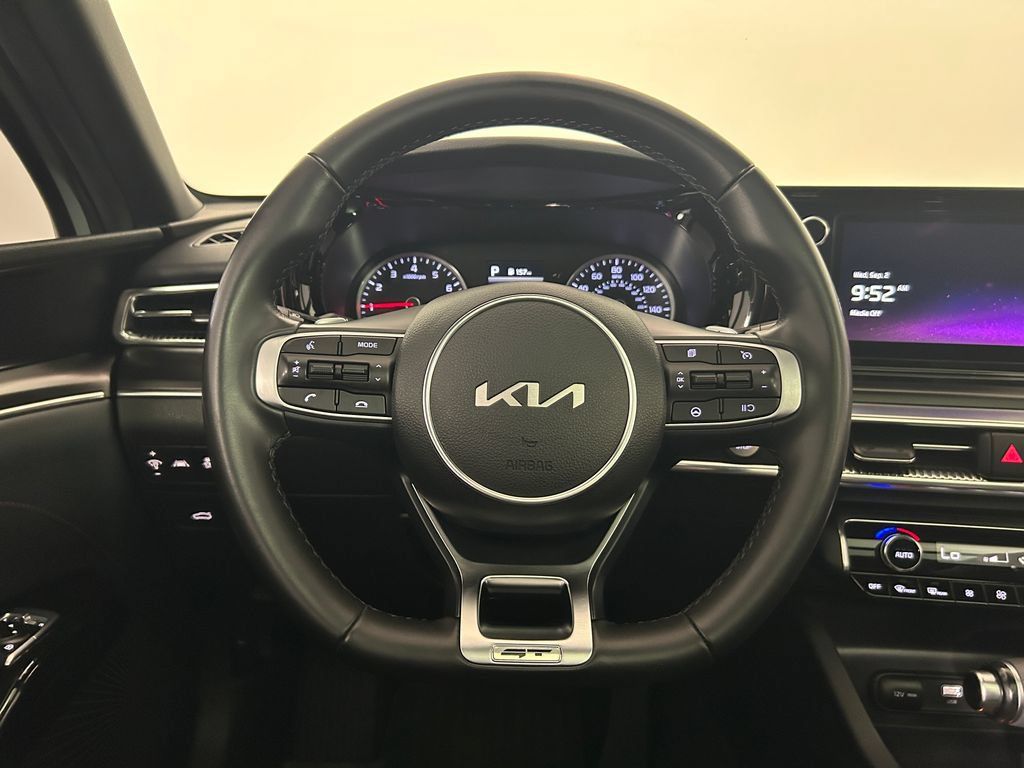 Used 2023 Kia K5 GT FWD image 17
