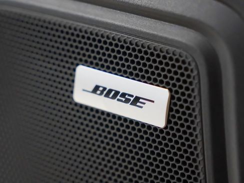 Certified 2022 Porsche Macan GTS image 17