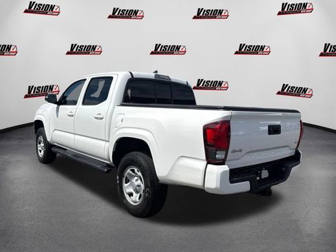 Used 2020 Toyota Tacoma SR AWD/4WD image 8