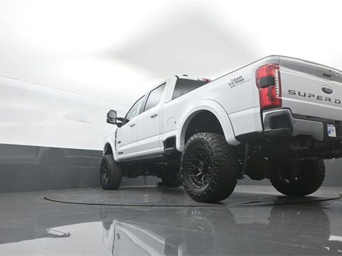 New 2026 Ford F250 Lariat w/ Lariat Ultimate Package image 30