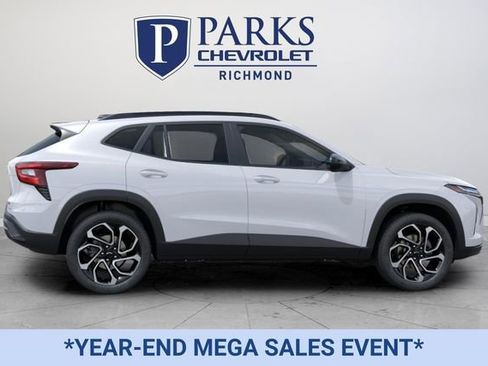 New 2026 Chevrolet Trax RS w/ Driver Confidence Package image 5