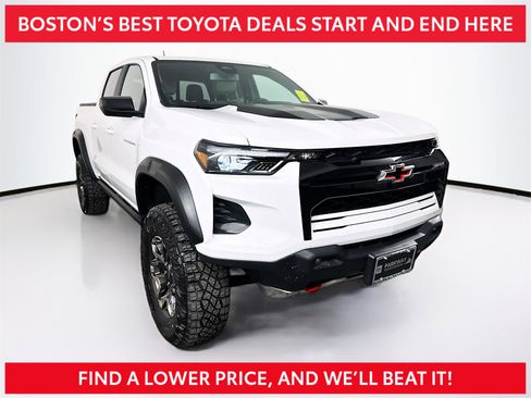 Used 2024 Chevrolet Colorado ZR2 image 1