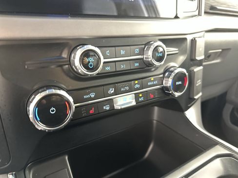 Used 2024 Ford F150 XLT w/ Equipment Group 302A MID RWD image 19