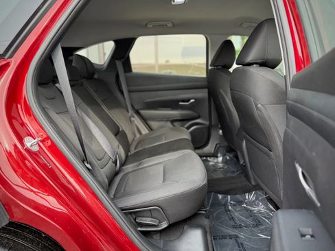 Used 2025 Hyundai Tucson SE FWD image 21