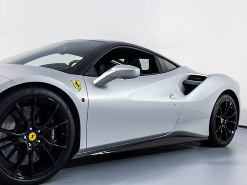 Certified 2016 Ferrari 488 GTB image 30
