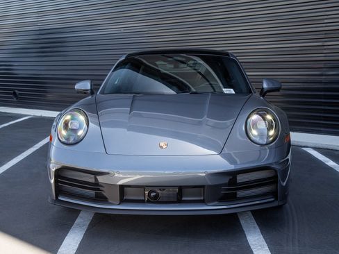 Used 2026 Porsche 911 Carrera RWD image 10