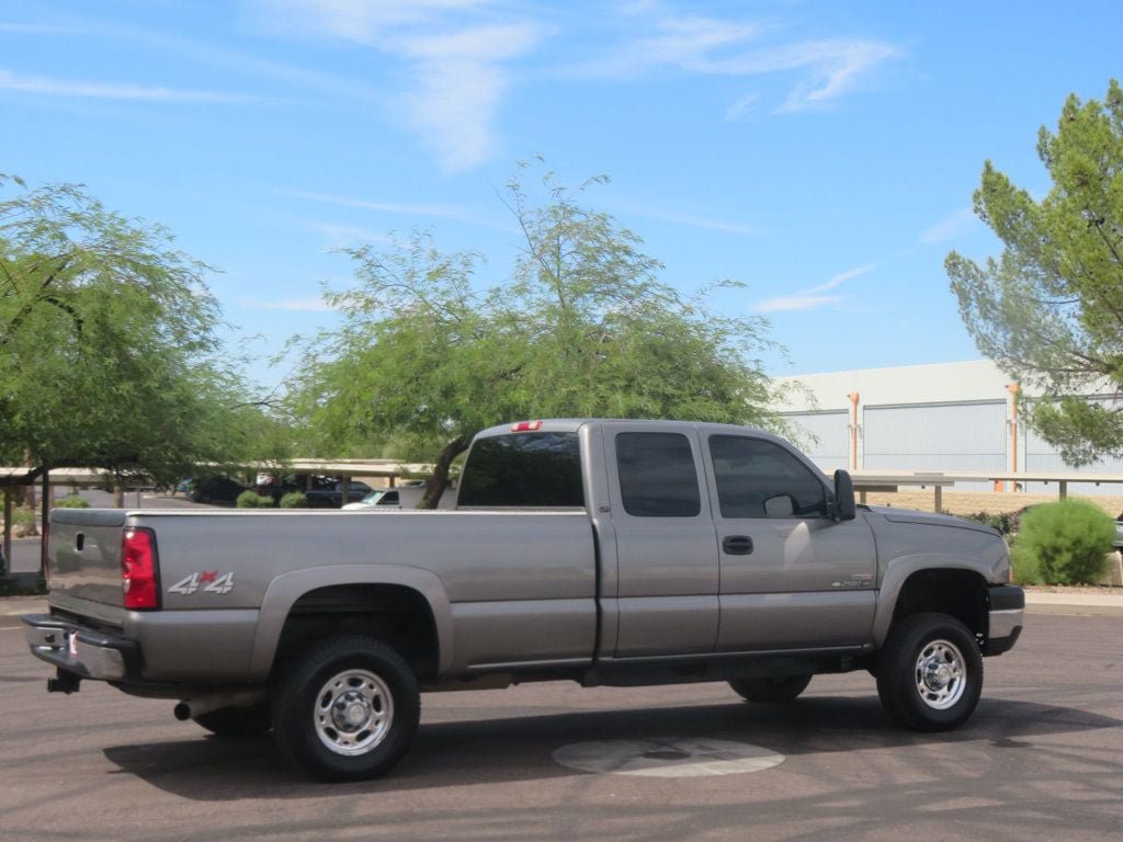 Used 2006 Chevrolet Silverado 2500 LT w/ Onstar Plus Package AWD/4WD image 6