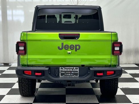 New 2025 Jeep Gladiator Rubicon w/ Safety Group image 8