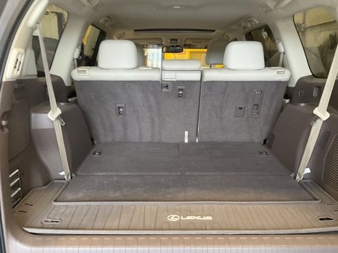 Used 2014 Lexus GX 460 Luxury w/ Preferred Accessory Package image 29
