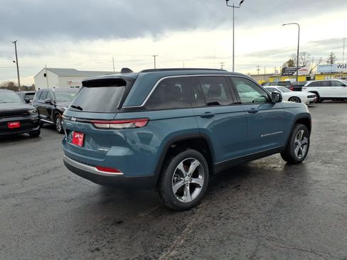 New 2026 Jeep Grand Cherokee Limited AWD/4WD image 4