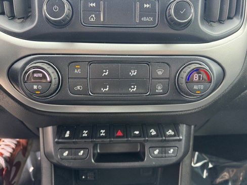 Used 2019 Chevrolet Colorado ZR2 w/ Colorado ZR2 Bison Edition image 20