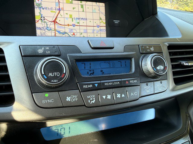 Used 2012 Honda Odyssey Touring Elite image 30