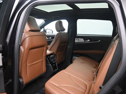 Used 2022 Lincoln Nautilus Reserve w/ Equipment Group 202A image 29