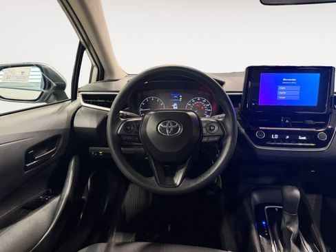 Used 2025 Toyota Corolla LE FWD image 13