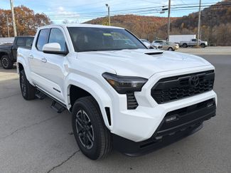 New 2025 Toyota Tacoma TRD Sport AWD/4WD video 2