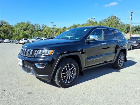 Used 2022 Jeep Grand Cherokee Limited image 8