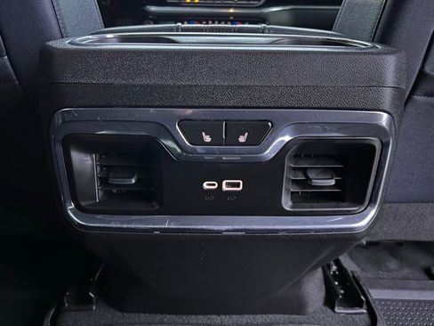 Used 2022 Chevrolet Silverado 1500 High Country w/ High Country Premium Package image 49