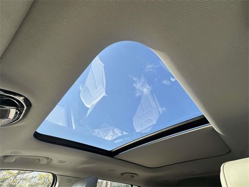 Certified 2021 Jeep Grand Cherokee L Overland w/ Luxury Tech Group IV image 42