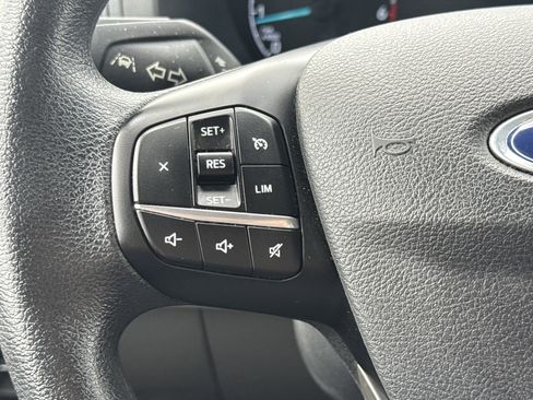 Used 2024 Ford Transit 350 XLT image 15