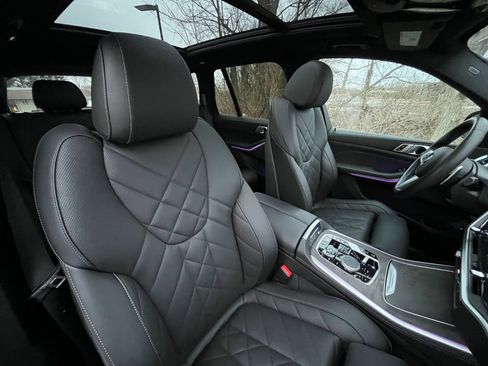 Used 2024 BMW X5 xDrive50e w/ M Sport Package image 38