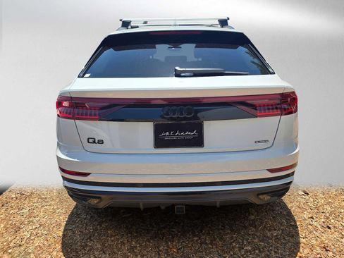 Used 2021 Audi Q8 Prestige w/ Prestige Package AWD/4WD image 4