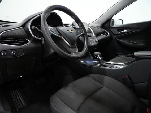 Used 2023 Chevrolet Malibu LT FWD image 10