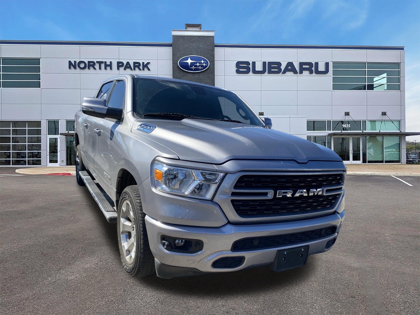 Used 2024 RAM 1500 Lone Star AWD/4WD image 2