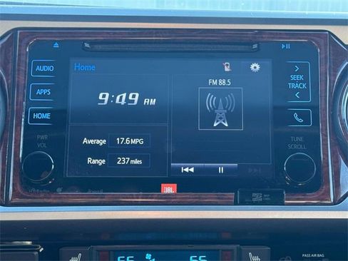 Used 2018 Toyota Tacoma Limited image 26