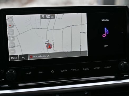 Used 2023 Kia Forte GT-Line w/ GT-Line Premium Package image 3