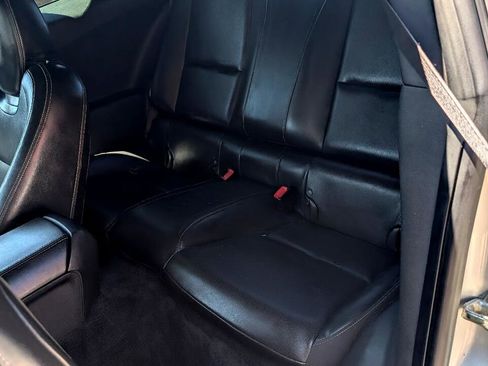 Used 2010 Chevrolet Camaro LT image 11