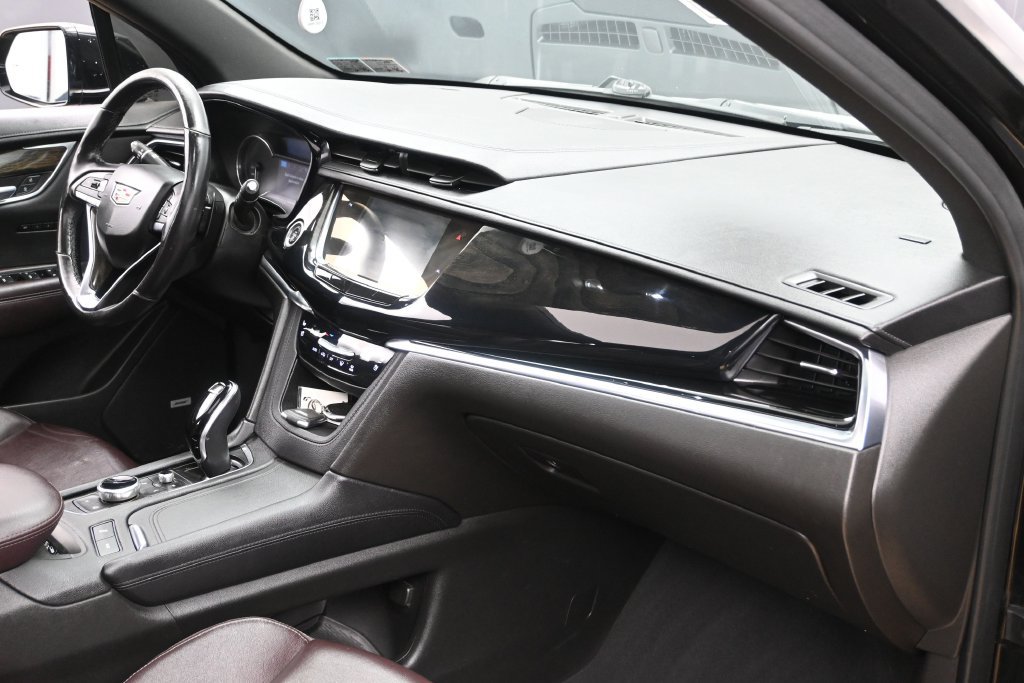 Used 2021 Cadillac XT6 Premium Luxury AWD/4WD image 27