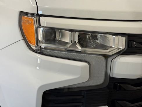 Certified 2024 Chevrolet Silverado 1500 RST AWD/4WD image 15