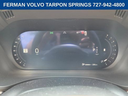 New 2026 Volvo XC60 B5 Plus w/ Protection Package Premier image 32