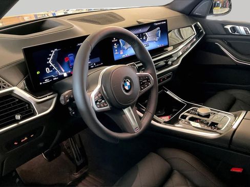 New 2026 BMW X5 xDrive40i w/ M Sport Package AWD/4WD image 8