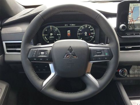New 2025 Mitsubishi Outlander SEL Black Edition AWD/4WD image 33