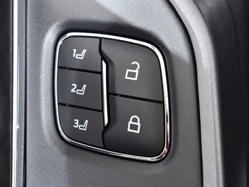 New 2025 Ford F350 Lariat w/ Lariat Ultimate Package image 24