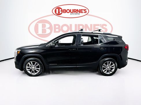 Used 2022 GMC Terrain SLT w/ Infotainment Package II AWD/4WD image 9