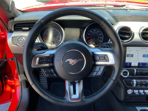 Used 2019 Ford Mustang Convertible w/ Equipment Group 101A RWD image 15
